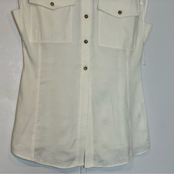 FRAME Arie Sleeveless Linen Button-Up Top in White - Picture 5 of 12
